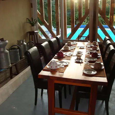 Gasthof Ferme La Thillaye *